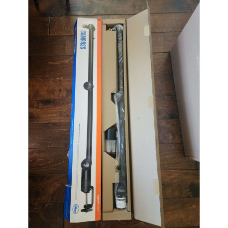 Blue Microphones Compass Premium Tube-Style Microphone Broadcast Boom Arm