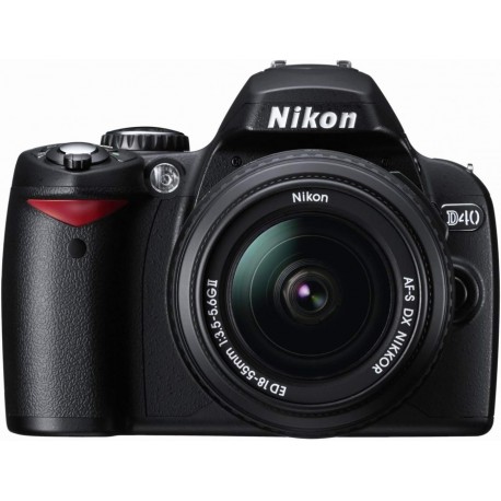 Nikon D40 6.1MP Digital SLR Camera Kit