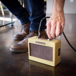 Fender Mini '57