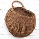 Handmade Woven Hanging Basket Natural Wicker Haning Storage Basket for Home Garden Wedding Wall Decorations