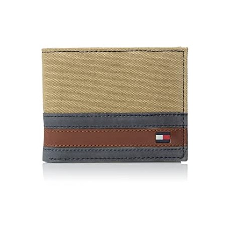 Hilfiger Men's Leather Passcase Wallet