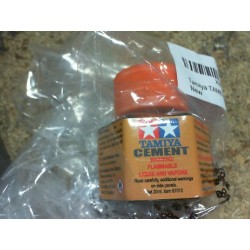 Adhesive Plastic Tamiya TAM87012 Plastic Cement 20ml
