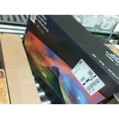 LG 27UN850-W Monitor